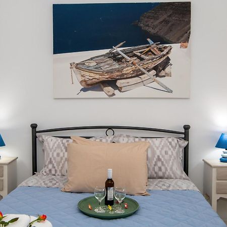 Sunrise Apartment Santorini Emporio  Dış mekan fotoğraf